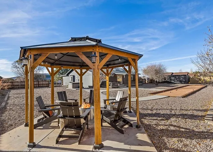 Grand Canyon Basecamp Hot Tub 4 King Beds *