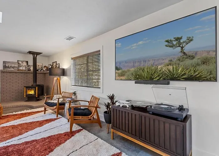 Ferienhaus Grand Canyon Basecamp Hot Tub 4 King Beds Williams