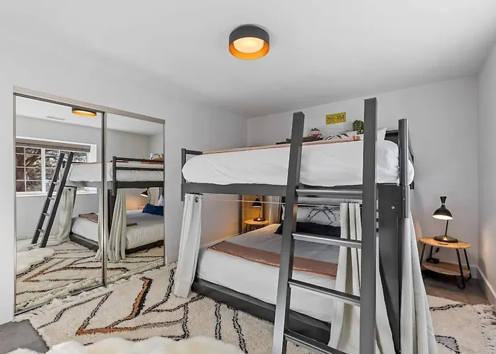 Ferienhaus Grand Canyon Basecamp Hot Tub 4 King Beds Williams